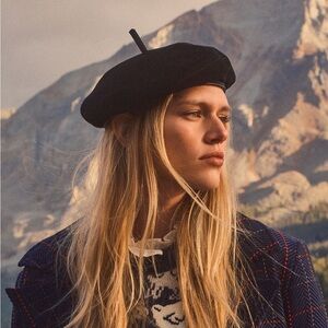 Grey or black wool French berets